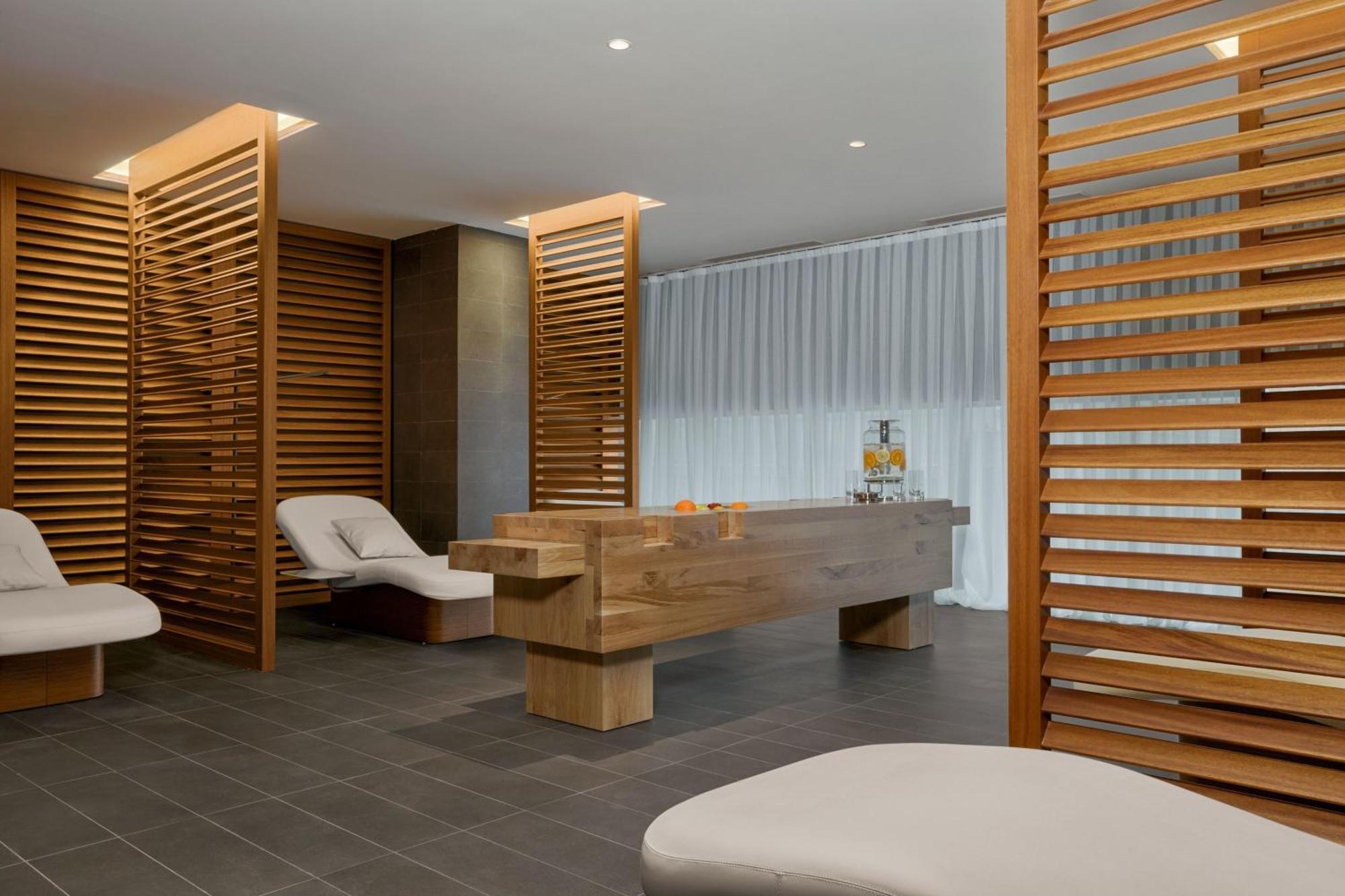 Le Meridien Μπατούμι Εξωτερικό φωτογραφία